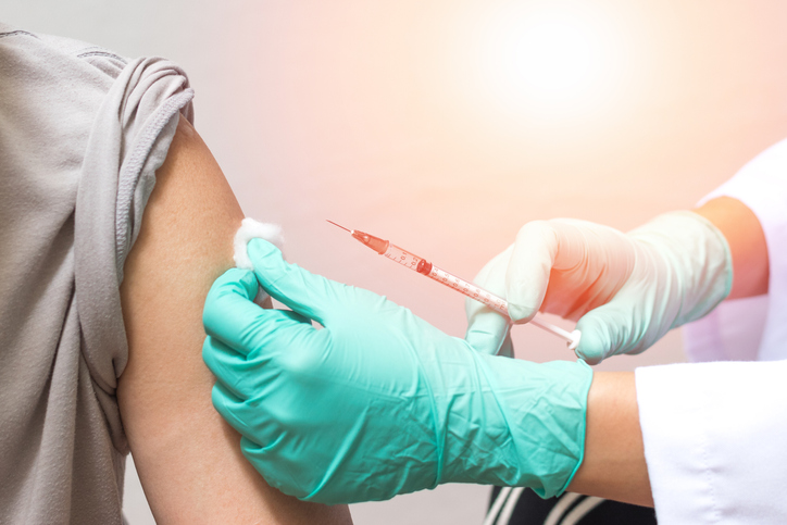 Sanidad publica las prioridades de vacunación en tiempos de Covid-19 - Gaceta Médica
