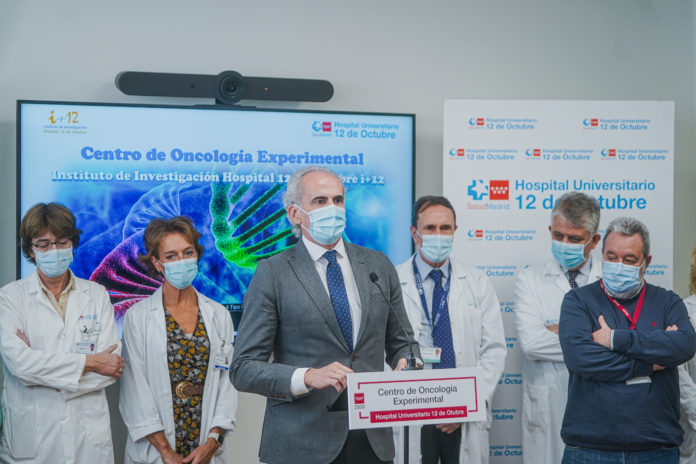 Ruiz Escudero inaugura el nuevo Centro de Oncología Experimental del Hospital Universitario 12 de Octubre i+12