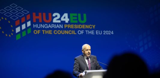 Hungría asume la presidencia del Consejo de la UE