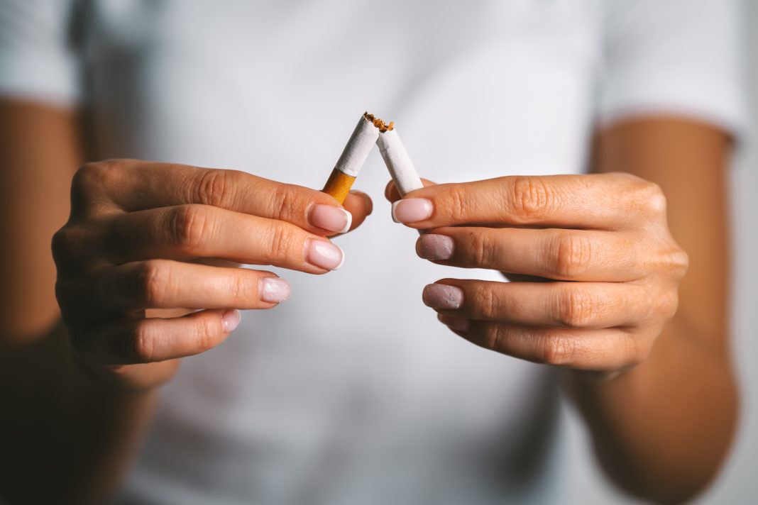 La OMS lanza la primera guía de tratamiento clínico para dejar de fumar