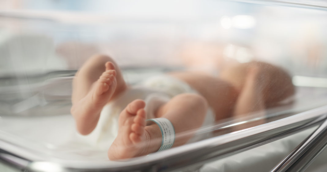 Cataluña incorpora la hiperplasia suprarrenal congénita en el cribado neonatal