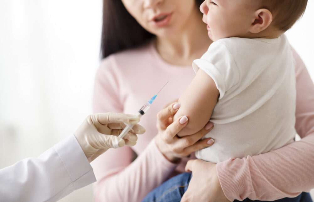 Galicia vaccinates 40% of children under 5 against flu two months before the end of the campaign